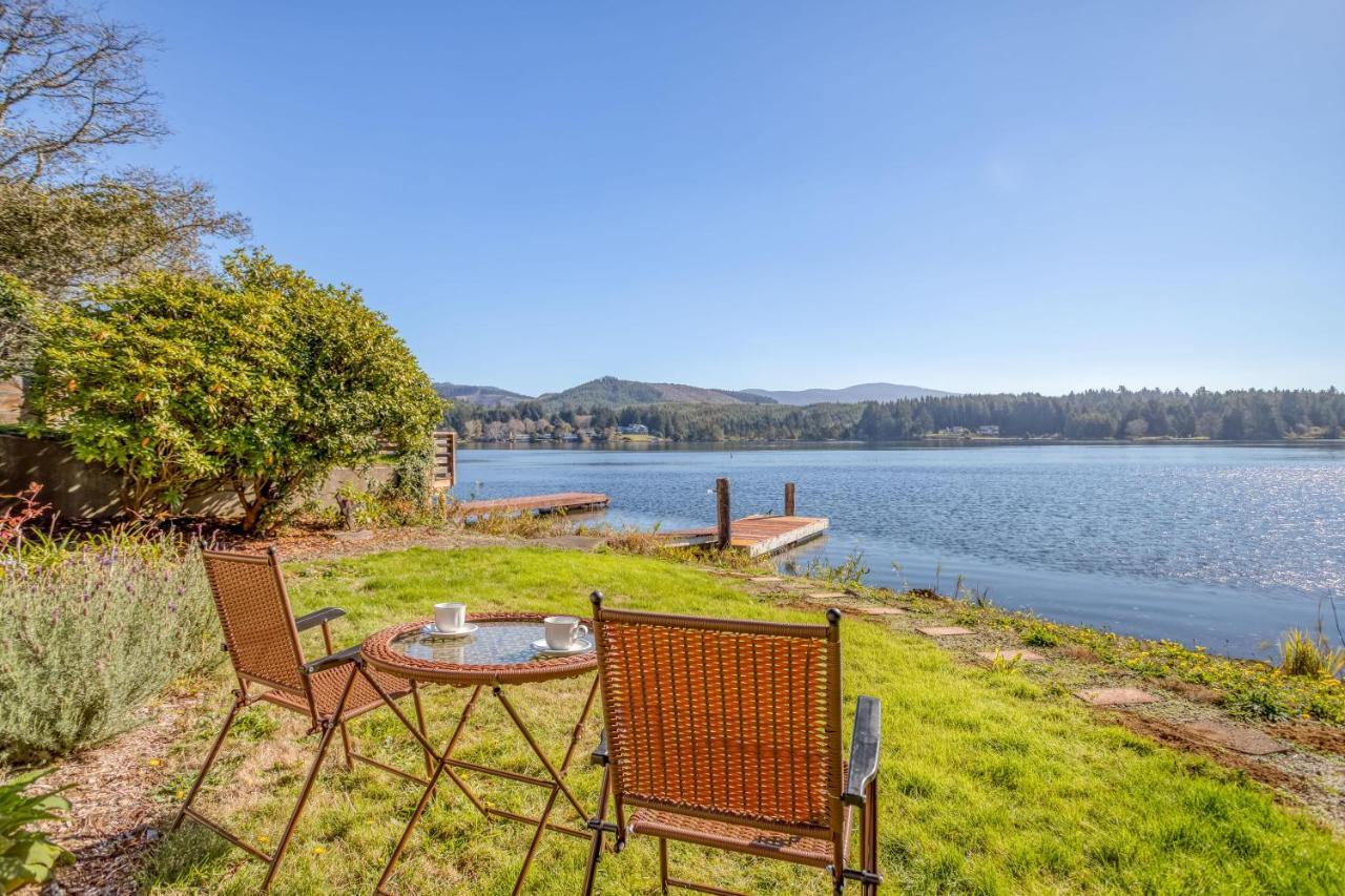 Regatta Park Lake House Линкольн-Сити Экстерьер фото