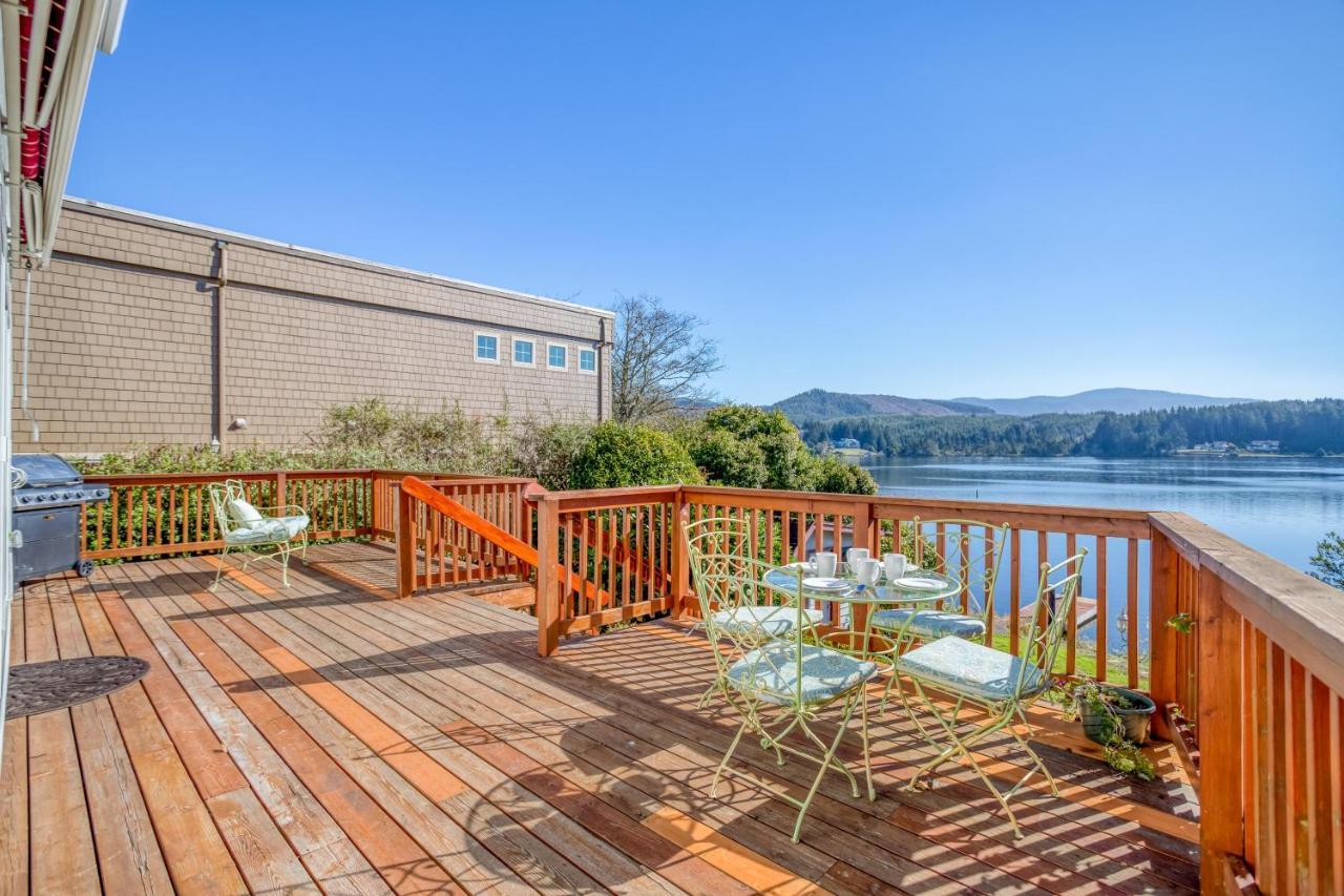 Regatta Park Lake House Линкольн-Сити Экстерьер фото
